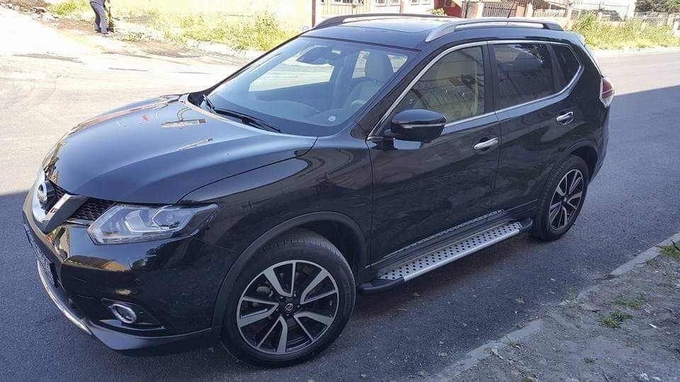 Nissan X-Trail 2015+ Uyumlu Yedek Parça Oem Noktalı Yan Basamak Koruma