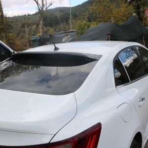 Renault Megane 4 2016 - +Uyumlu Yedek Parça Arka Cam Üstü Spoiler
