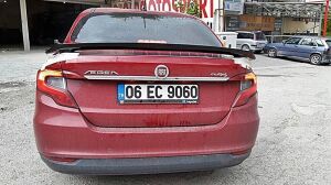 Fiat Egea Uyumlu Yedek Parça Ayaklı Spoiler