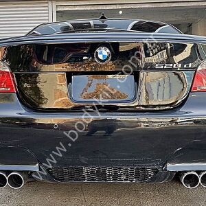 BMW E60 Uyumlu Yedek Parça Kare Arka Plakalık