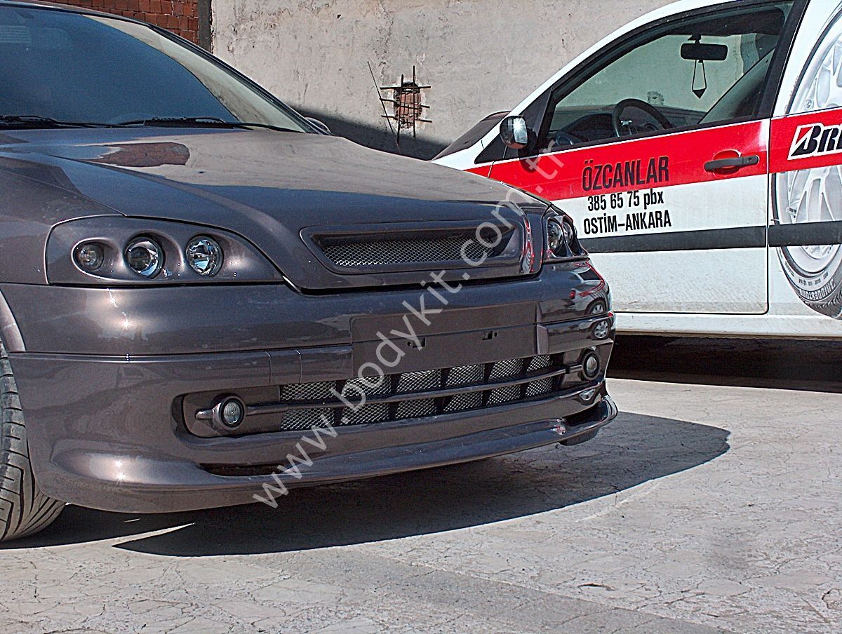 Opel Astra G Uyumlu Yedek Parça Logosuz Panjur