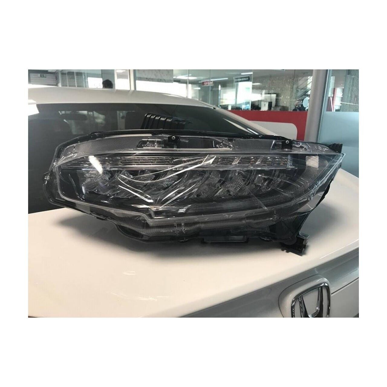 Honda Civic Uyumlu Yedek Parça FC5 Full Led Far