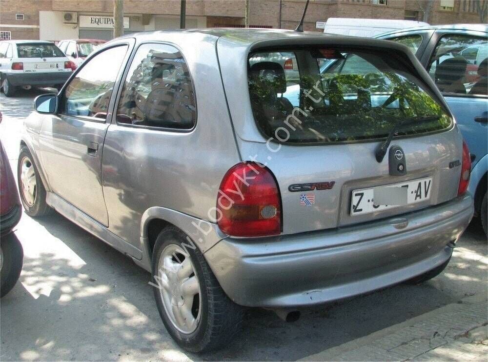 Opel Corsa B Gsi Uyumlu Yedek Parça Spoiler