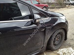 Ford Fiesta  Uyumlu Yedek Parça Çamurluk Yazısı