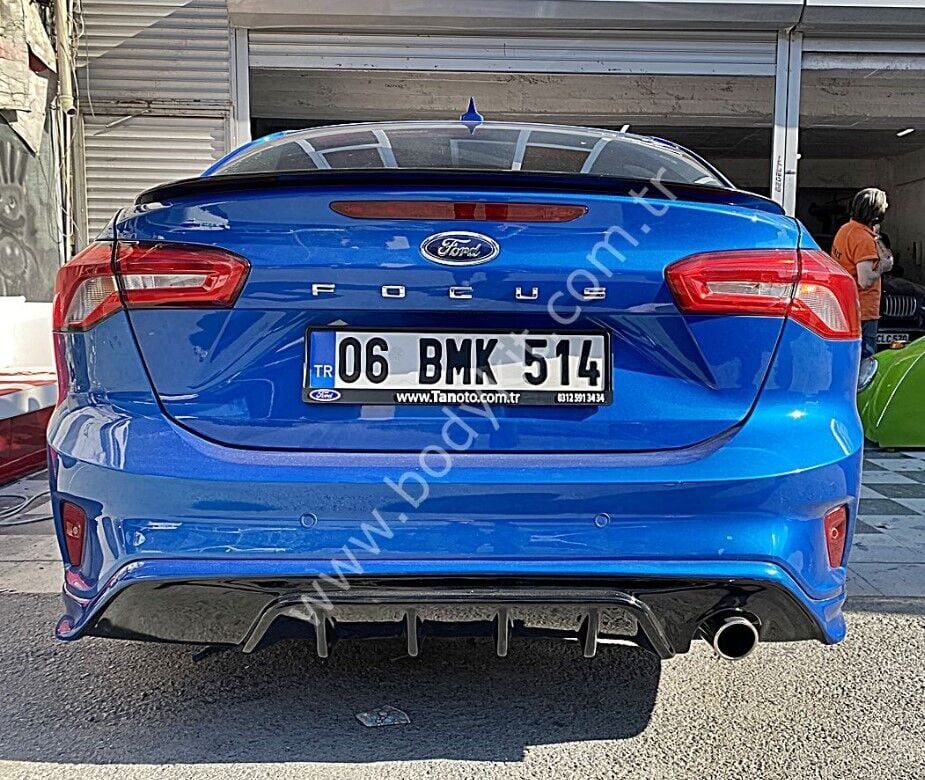 Ford Focus 4 Uyumlu Yedek Parça Arka Tampon Eki