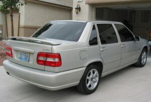 Volvo S50 Sedan Uyumlu Yedek Parça R Spoiler