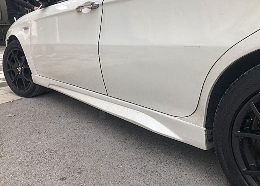 Alfa Romeo 147 Marşpiyel Boyasız