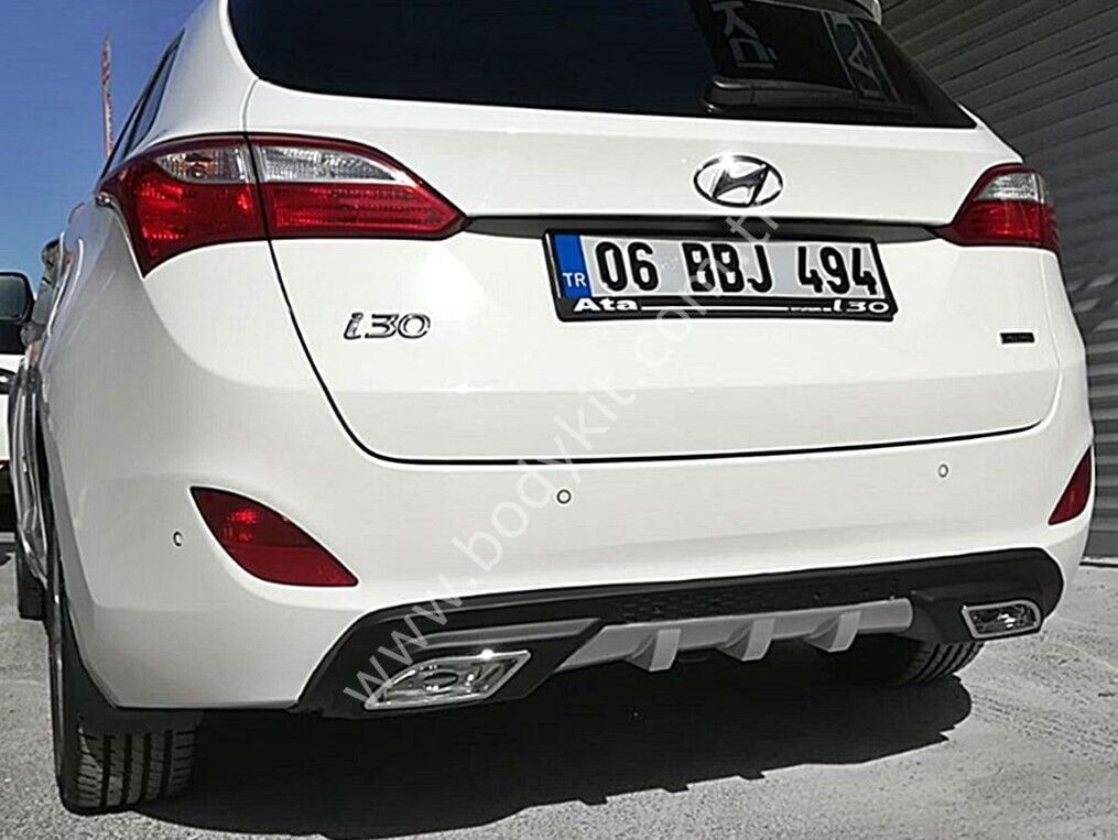 Hyundai İ30 SW Uyumlu Yedek Parça Difüzör Plastik