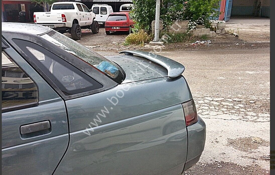 Lada Vega Spoiler