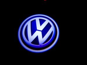 Volkswagen Uyumlu Yedek Parça Kapı Altı Delmeli Hayalet Logo
