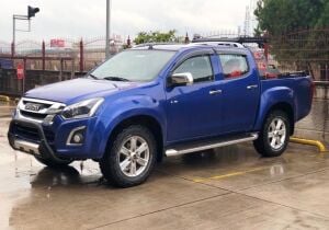 Isuzu Dmax Off Road Poliüretan Ön Koruma Ön Tampon Koruma Demiri Amazonplus Siyah AQM4WD