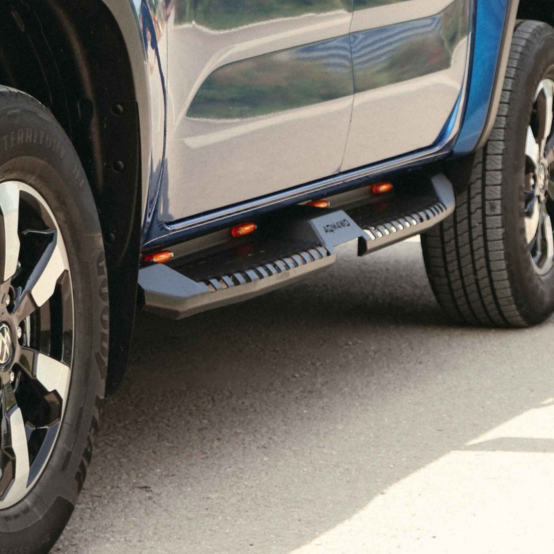 Nissan Navara Uyumlu Yedek Parça Çelik Yan Basamak AQM4WD S32