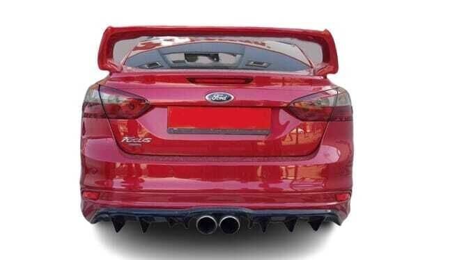 Ford Focus 3-3.5  Uyumlu Yedek Parça   Sedan Rs Style Plastik Arka Tampon Eki
