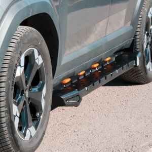 Isuzu D-Max Çelik Yan Basamak AQM4WD M30